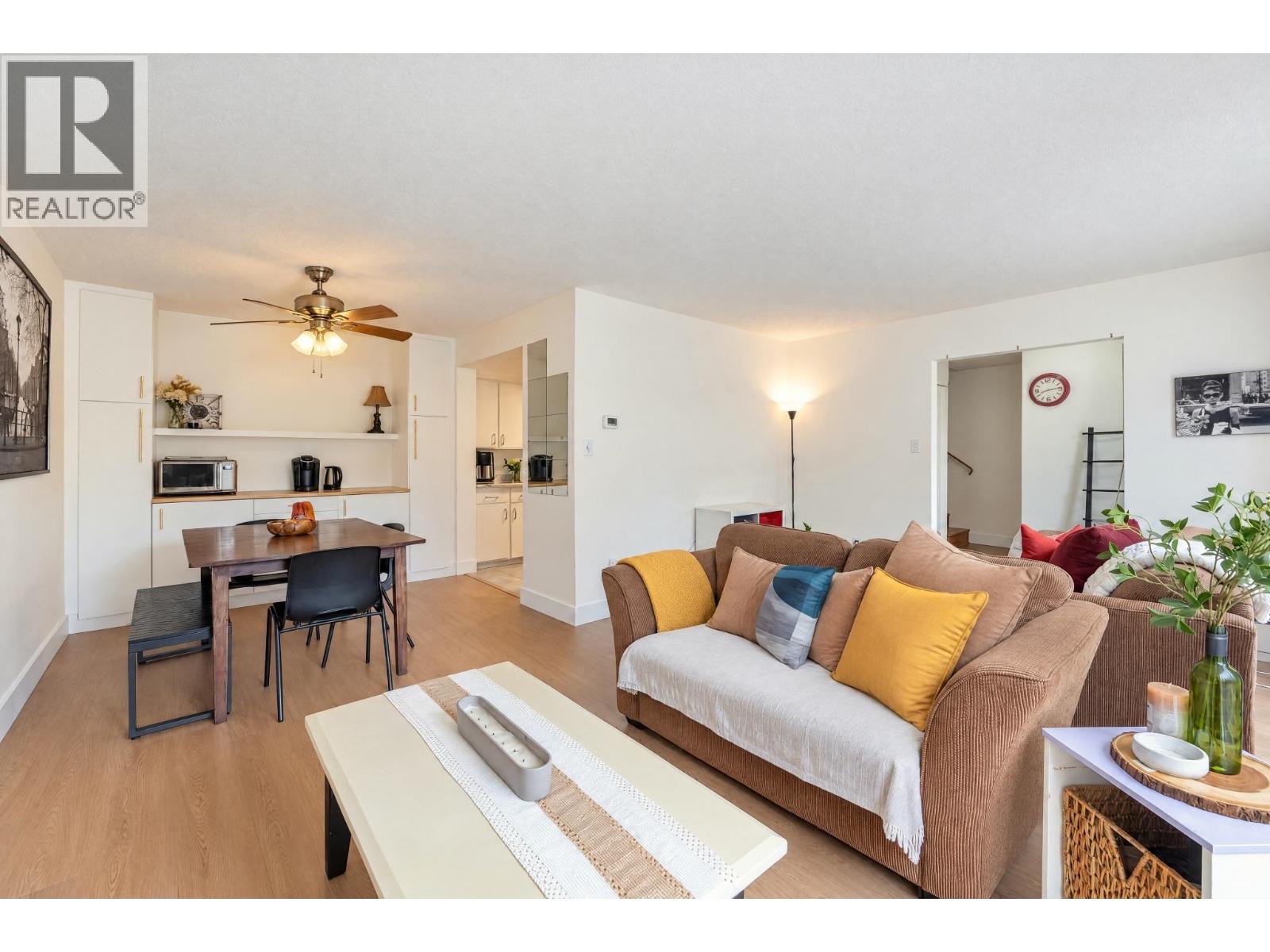 8865 Horne Street, Burnaby, British Columbia  V3N 4J8 - Photo 1 - R3163623