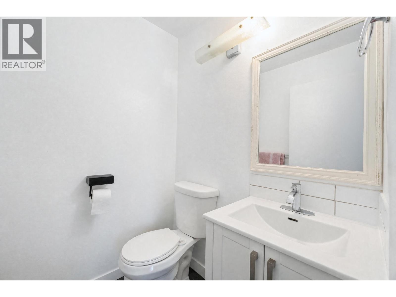 8865 Horne Street, Burnaby, British Columbia  V3N 4J8 - Photo 19 - R3163623