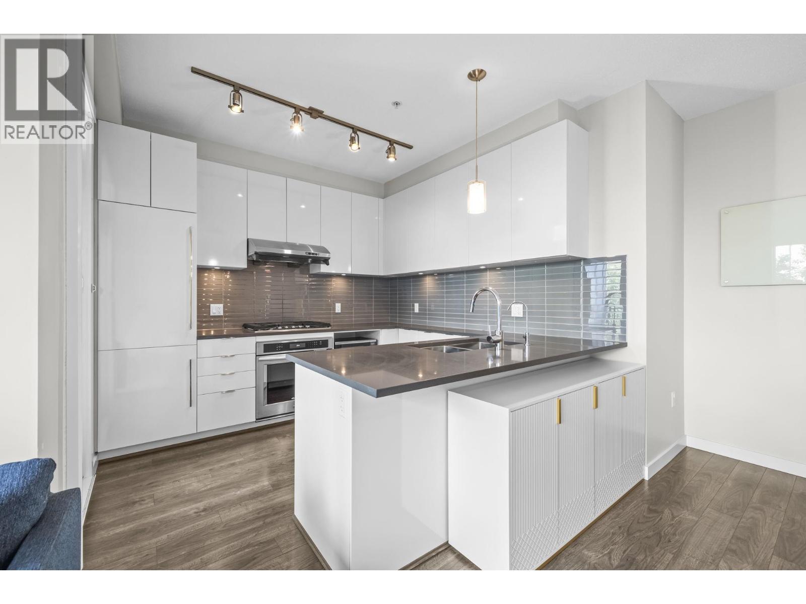 215 9311 Alexandra Road, Richmond, British Columbia  V6X 0L8 - Photo 8 - R3163630