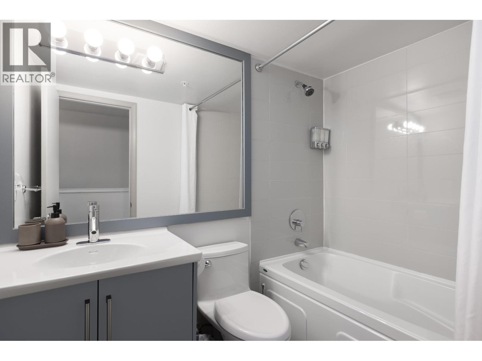 302 3212 Blueberry Drive, Whistler, British Columbia  V8E 0T5 - Photo 14 - R3163642