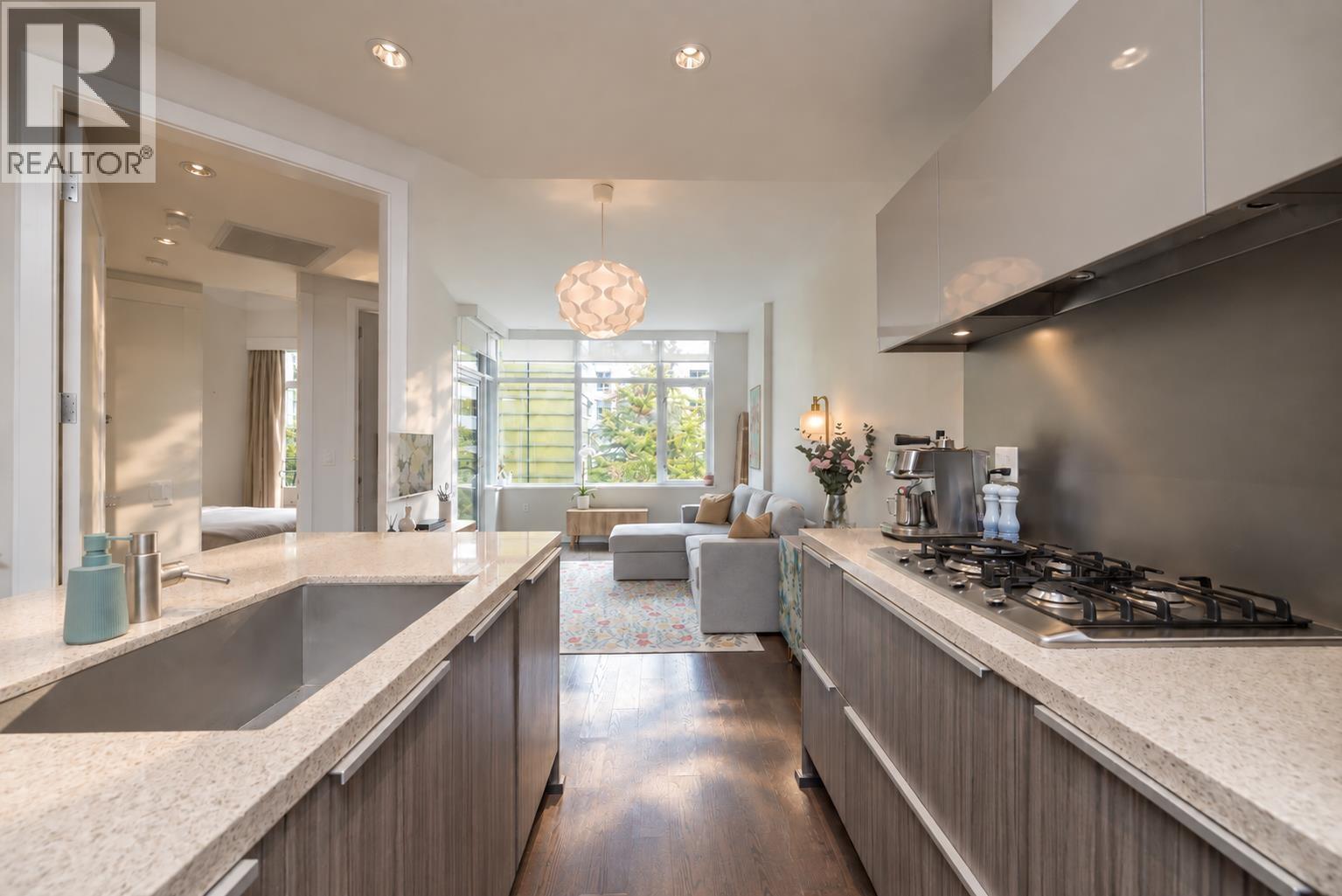 312 181 W 1st Avenue, Vancouver, British Columbia  V5Y 0E3 - Photo 4 - R3163660
