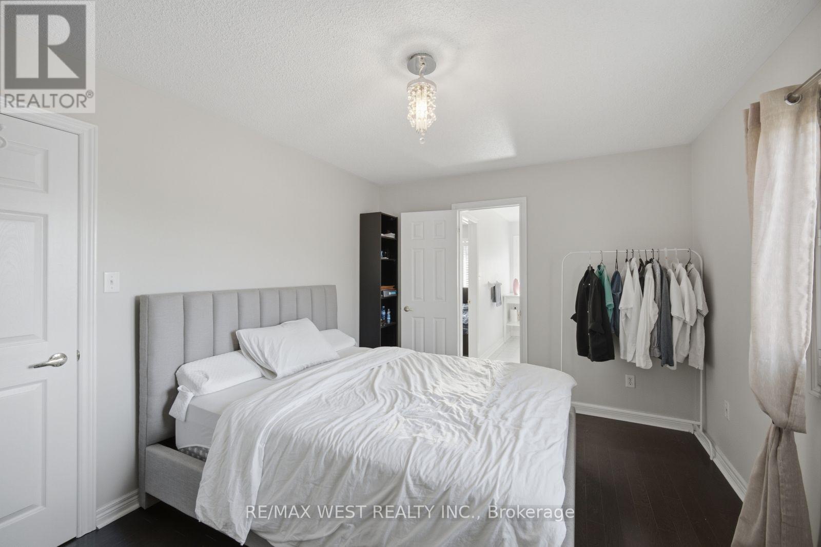 65 Burnhaven Avenue, Vaughan, Ontario  L6A 2P2 - Photo 25 - N13763624