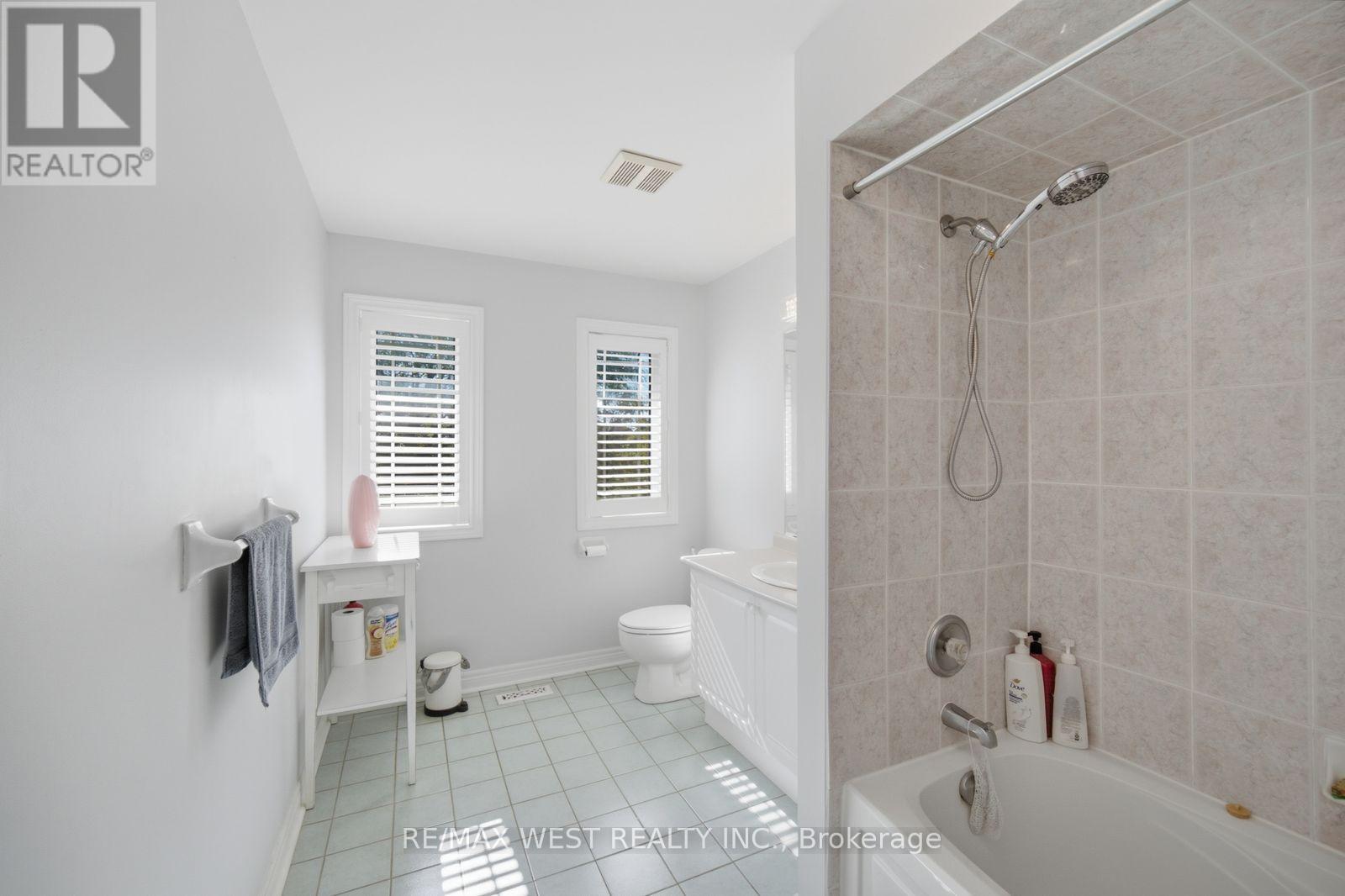 65 Burnhaven Avenue, Vaughan, Ontario  L6A 2P2 - Photo 27 - N13763624