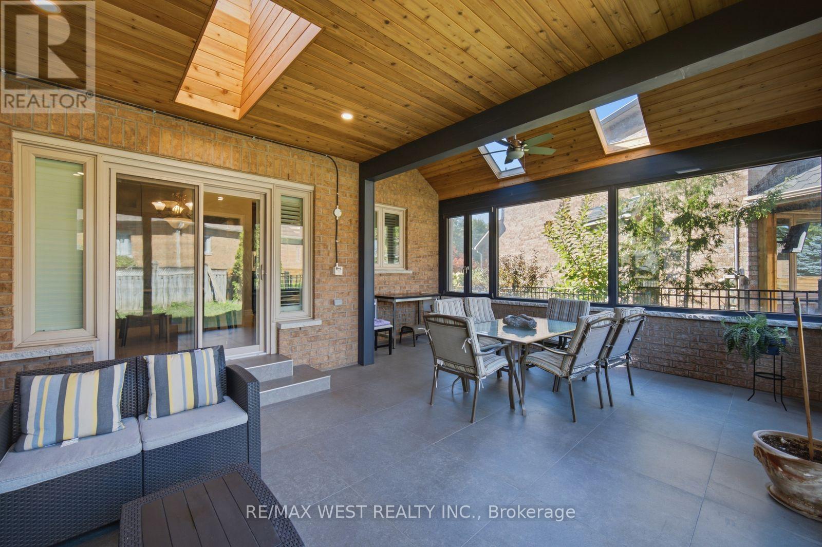 65 Burnhaven Avenue, Vaughan, Ontario  L6A 2P2 - Photo 44 - N13763624
