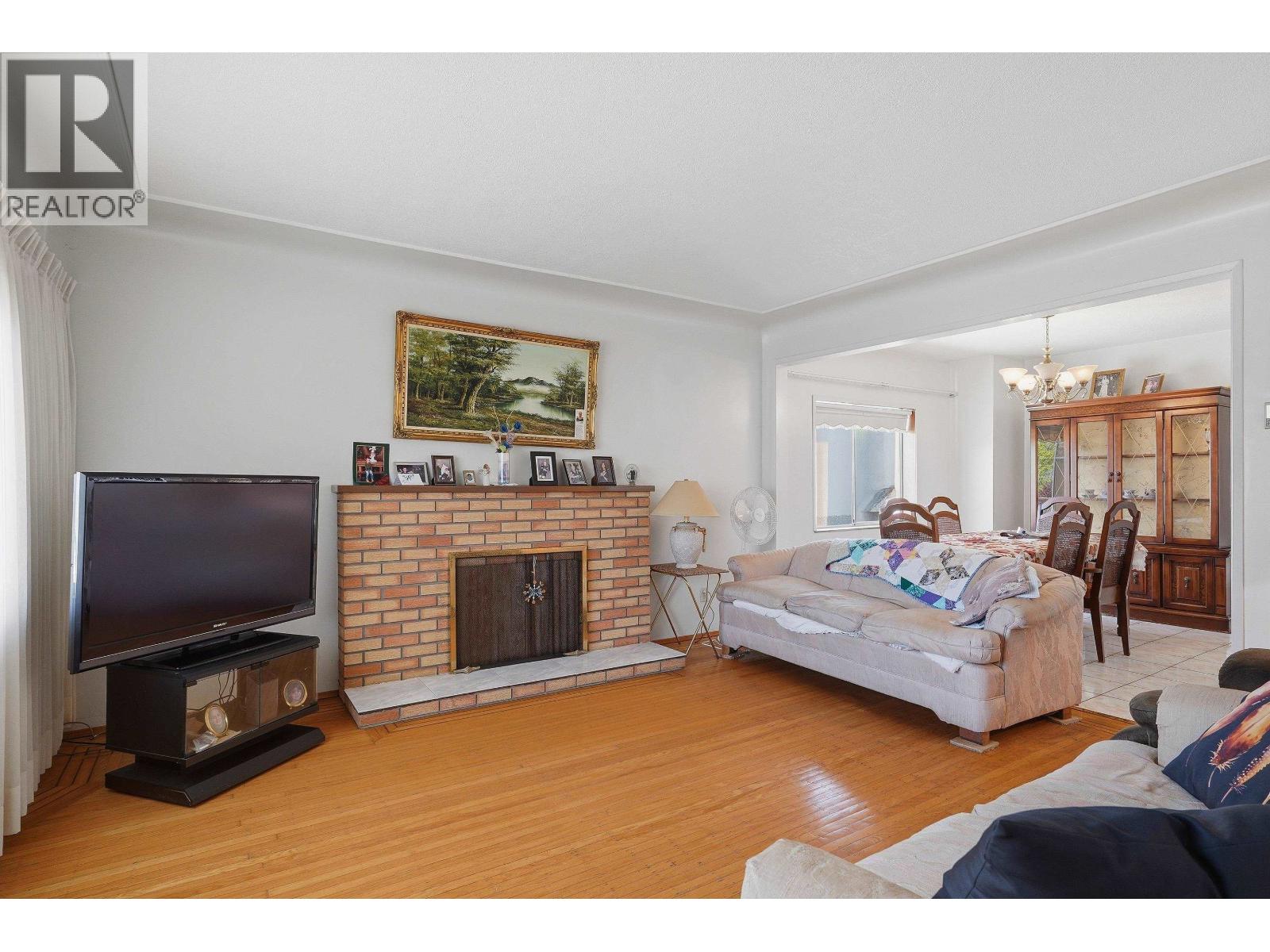 3090 Kitchener Street, Vancouver, British Columbia  V5K 3E7 - Photo 10 - R3163641
