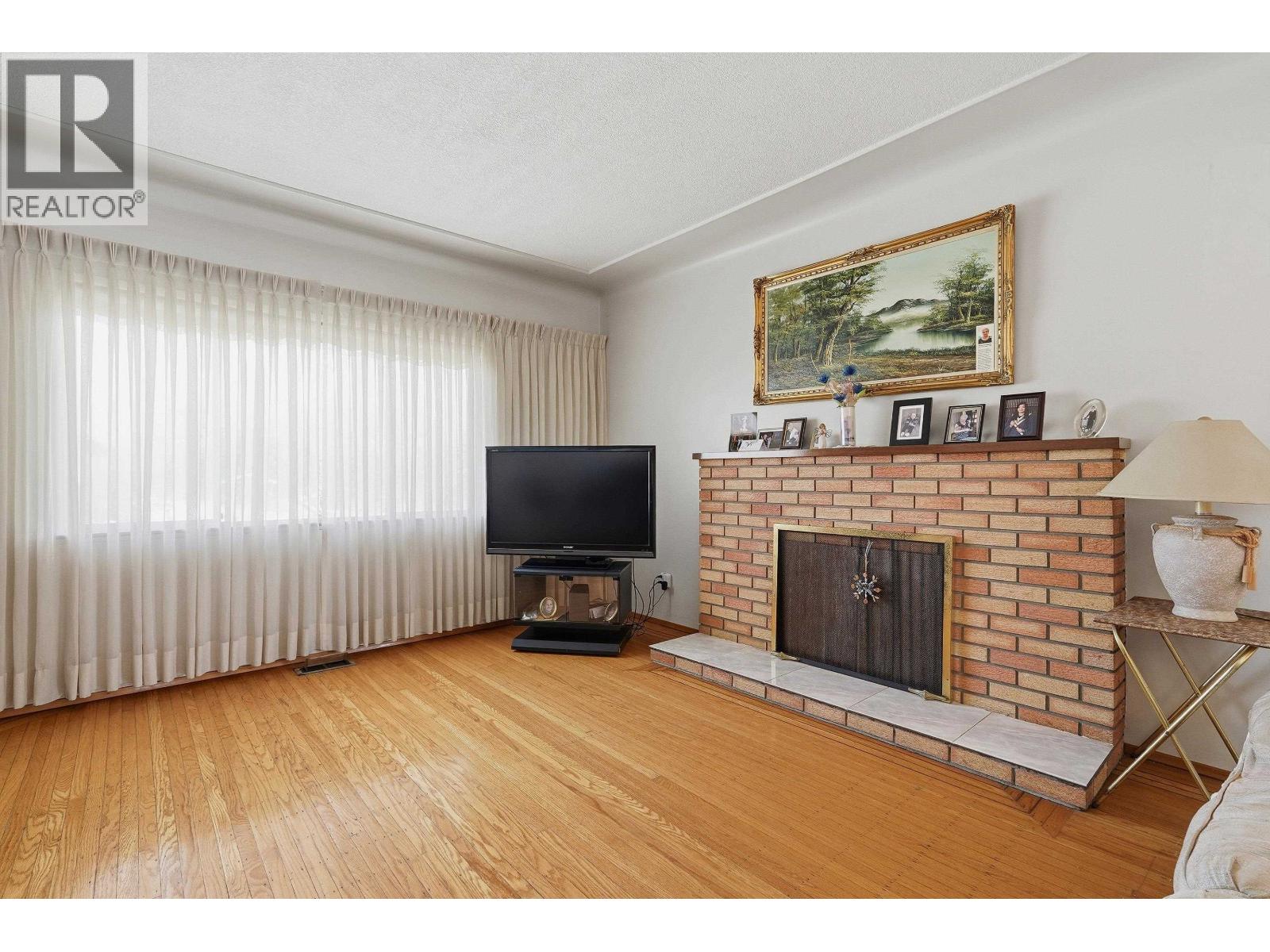 3090 Kitchener Street, Vancouver, British Columbia  V5K 3E7 - Photo 8 - R3163641