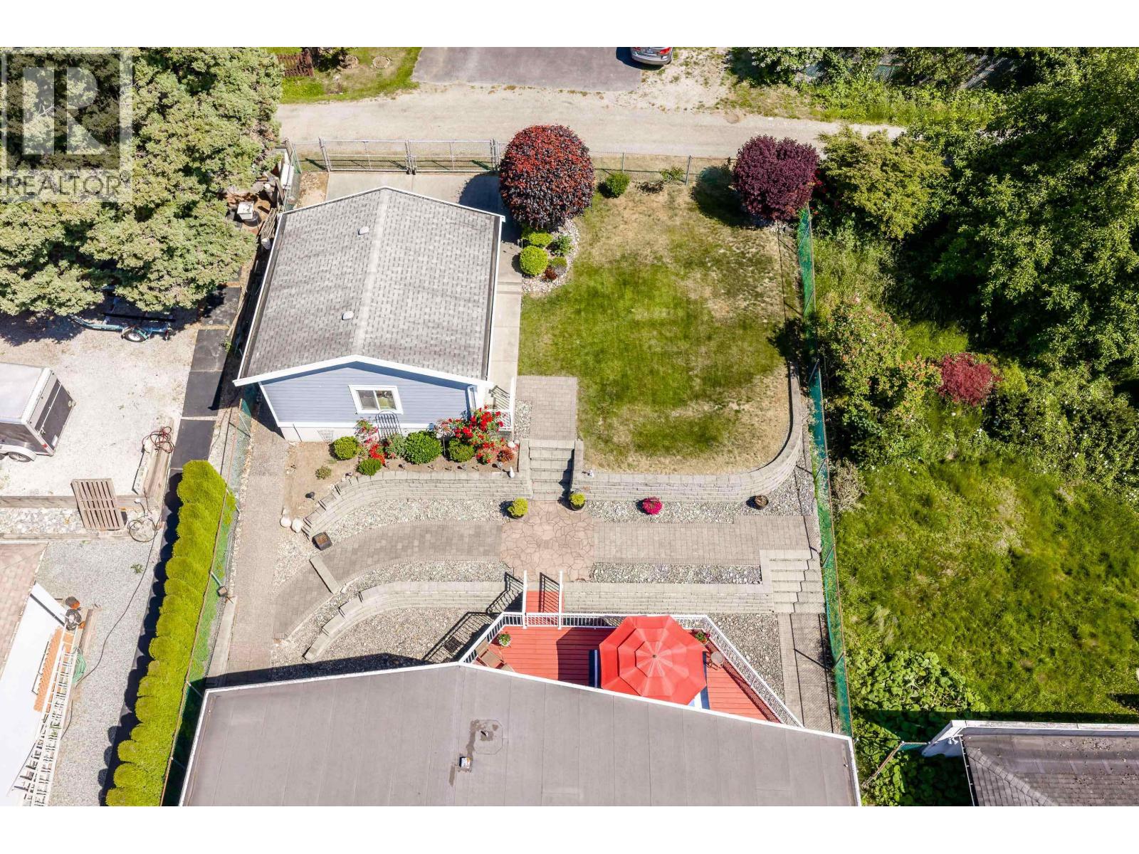 1119 HAMMOND AVENUE