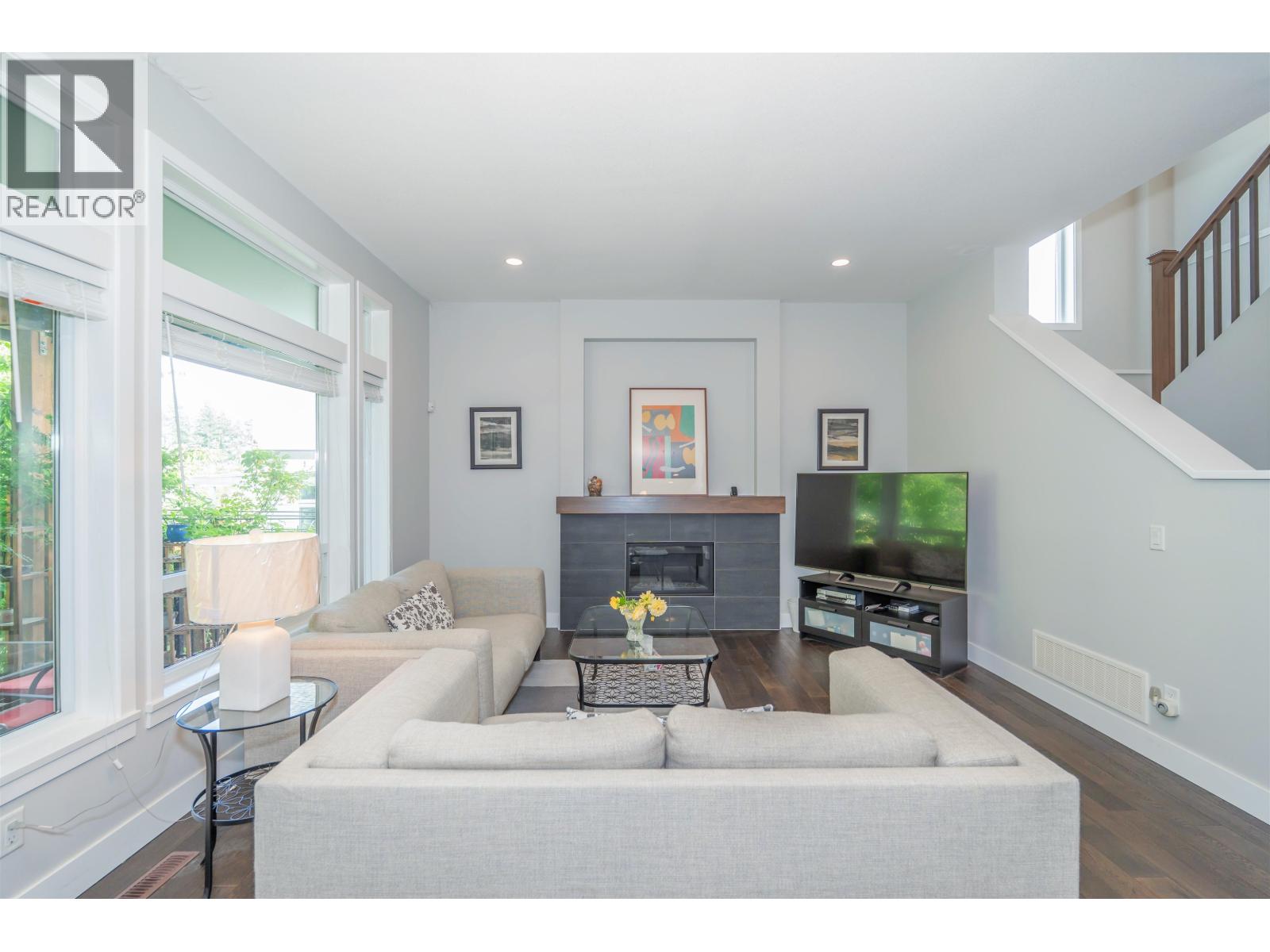 3511 Princeton Avenue, Coquitlam, British Columbia  V3E 0K3 - Photo 7 - R3163665