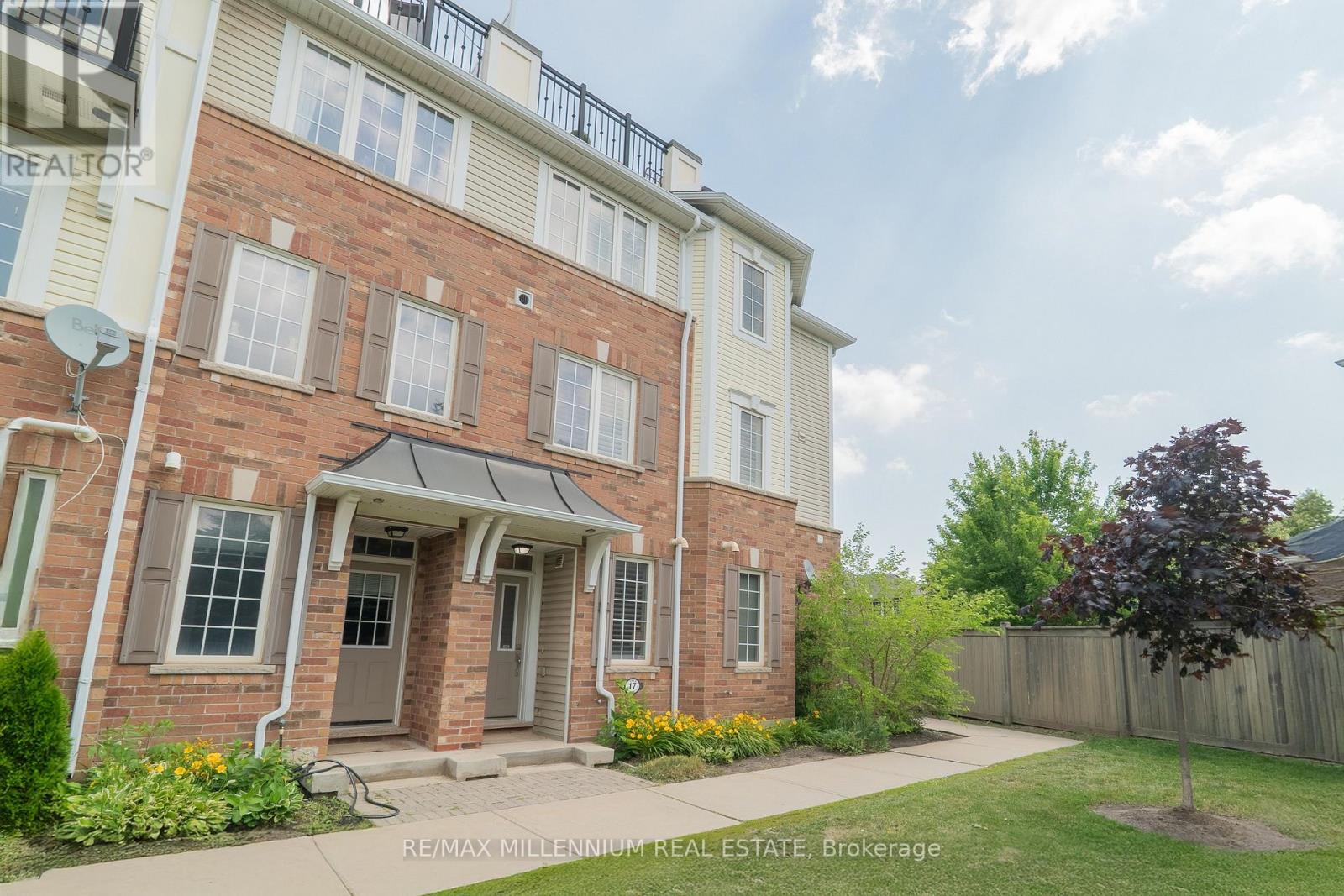 17 - 2614 Dashwood Drive, Oakville, Ontario  L6M 0K5 - Photo 24 - W13763586