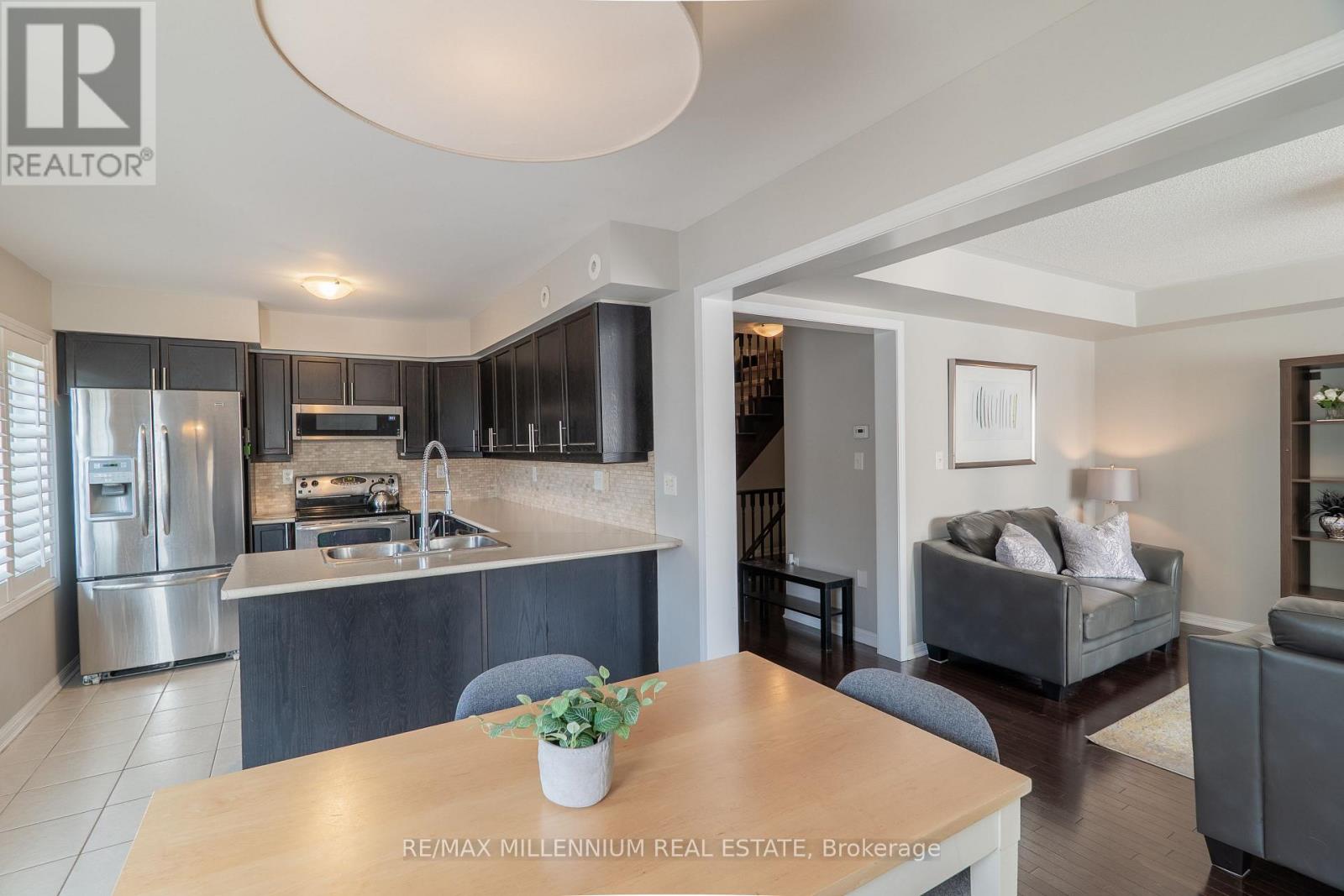 17 - 2614 Dashwood Drive, Oakville, Ontario  L6M 0K5 - Photo 8 - W13763586