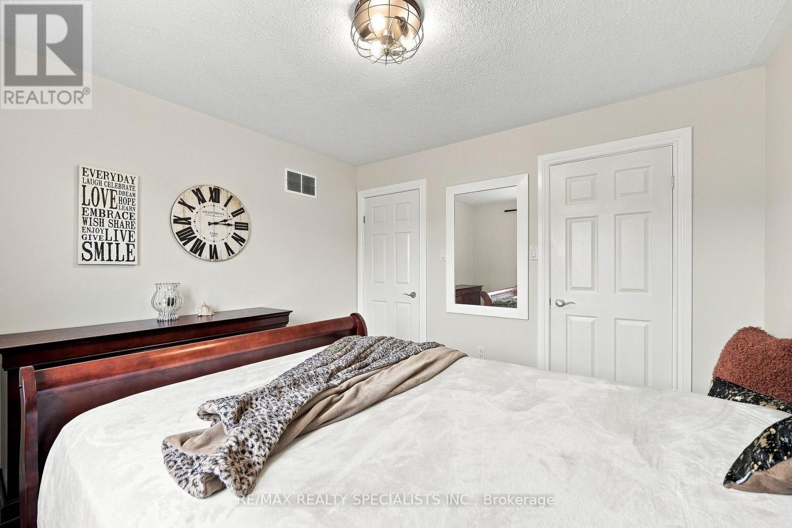 57 Pennsylvania Avenue, Brampton, Ontario  L6Y 4P3 - Photo 33 - W13763600