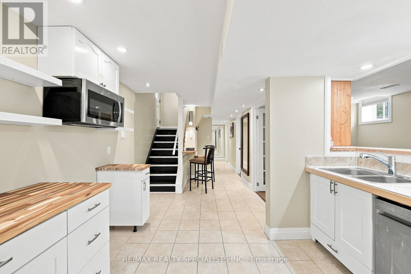 57 Pennsylvania Avenue, Brampton, Ontario  L6Y 4P3 - Photo 38 - W13763600
