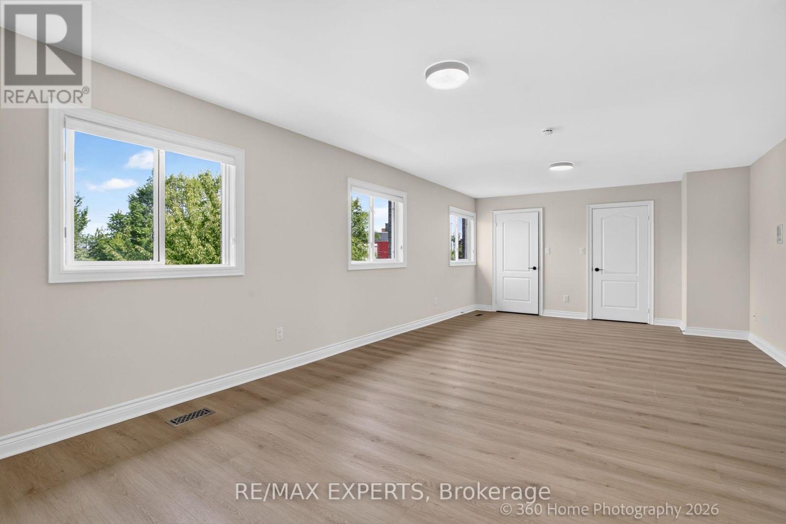 38a Marcia Avenue, Toronto, Ontario  M6B 2Y5 - Photo 15 - W13763608