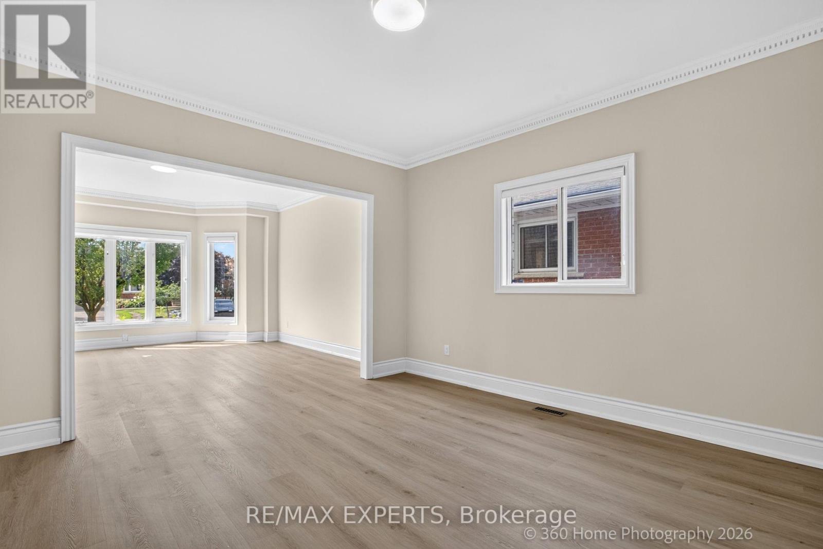 38a Marcia Avenue, Toronto, Ontario  M6B 2Y5 - Photo 7 - W13763608