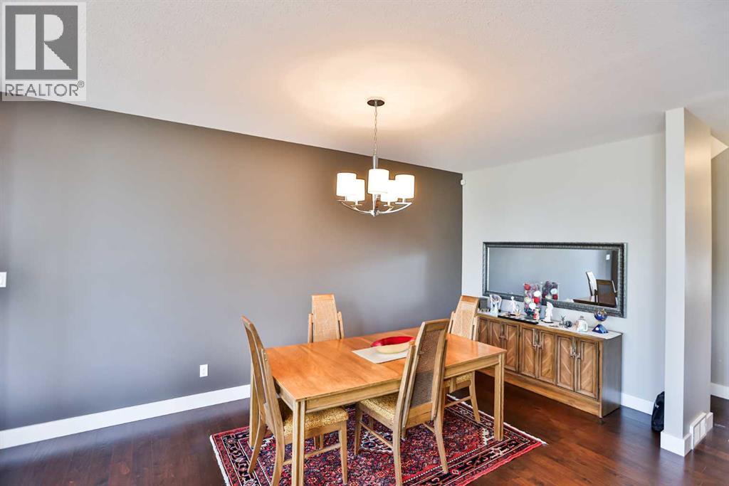 333 10b Street, Nobleford, Alberta  T0L 1S0 - Photo 11 - A2293759