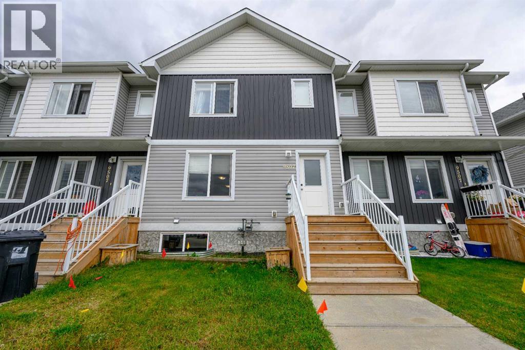 9507b 112 Avenue, Clairmont, Alberta  T8X 5C8 - Photo 1 - A2341924