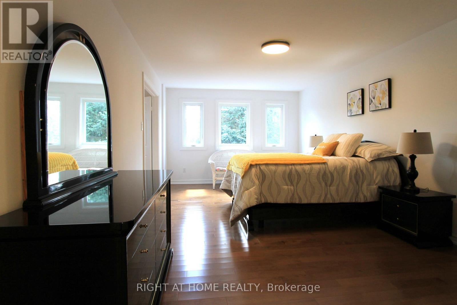 4 Kirkland Court, Richmond Hill, Ontario  L4C 9H3 - Photo 28 - N13758132