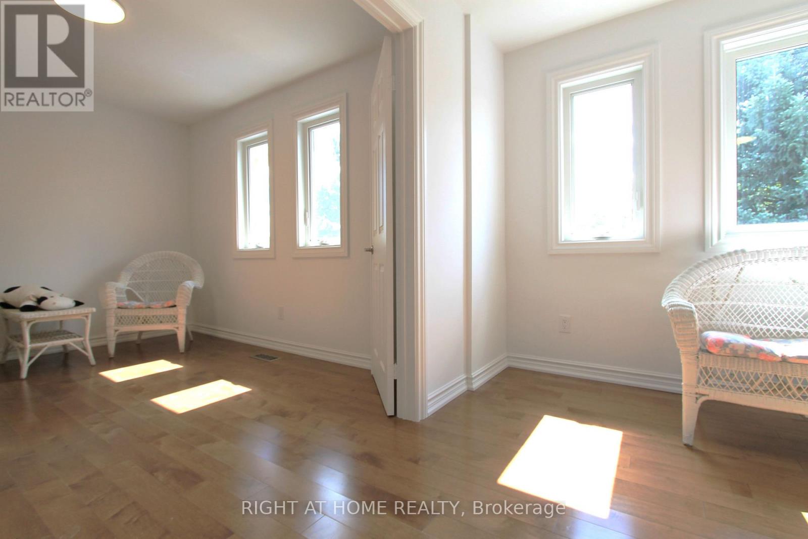 4 Kirkland Court, Richmond Hill, Ontario  L4C 9H3 - Photo 26 - N13758132
