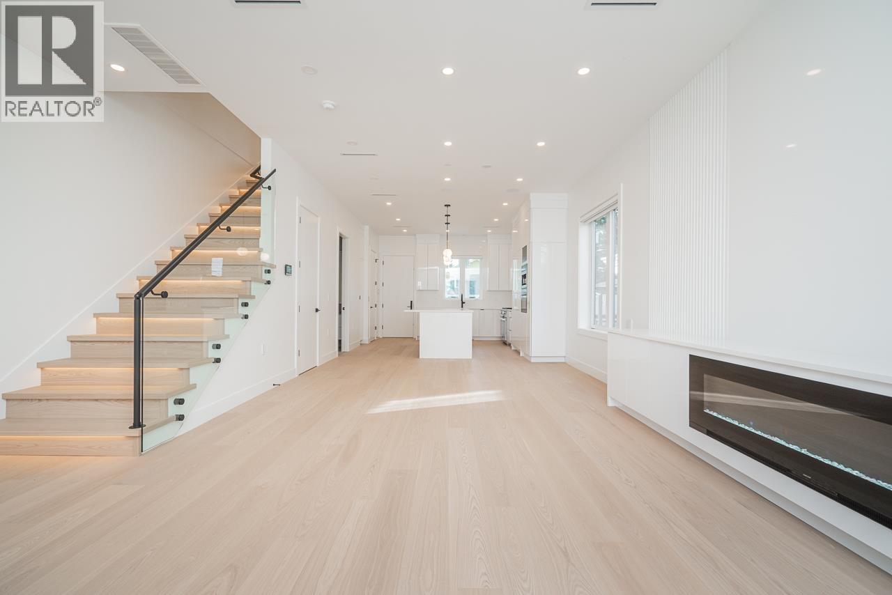 2621 Mcbain Avenue, Vancouver, British Columbia  V6L 2C7 - Photo 4 - R3163375
