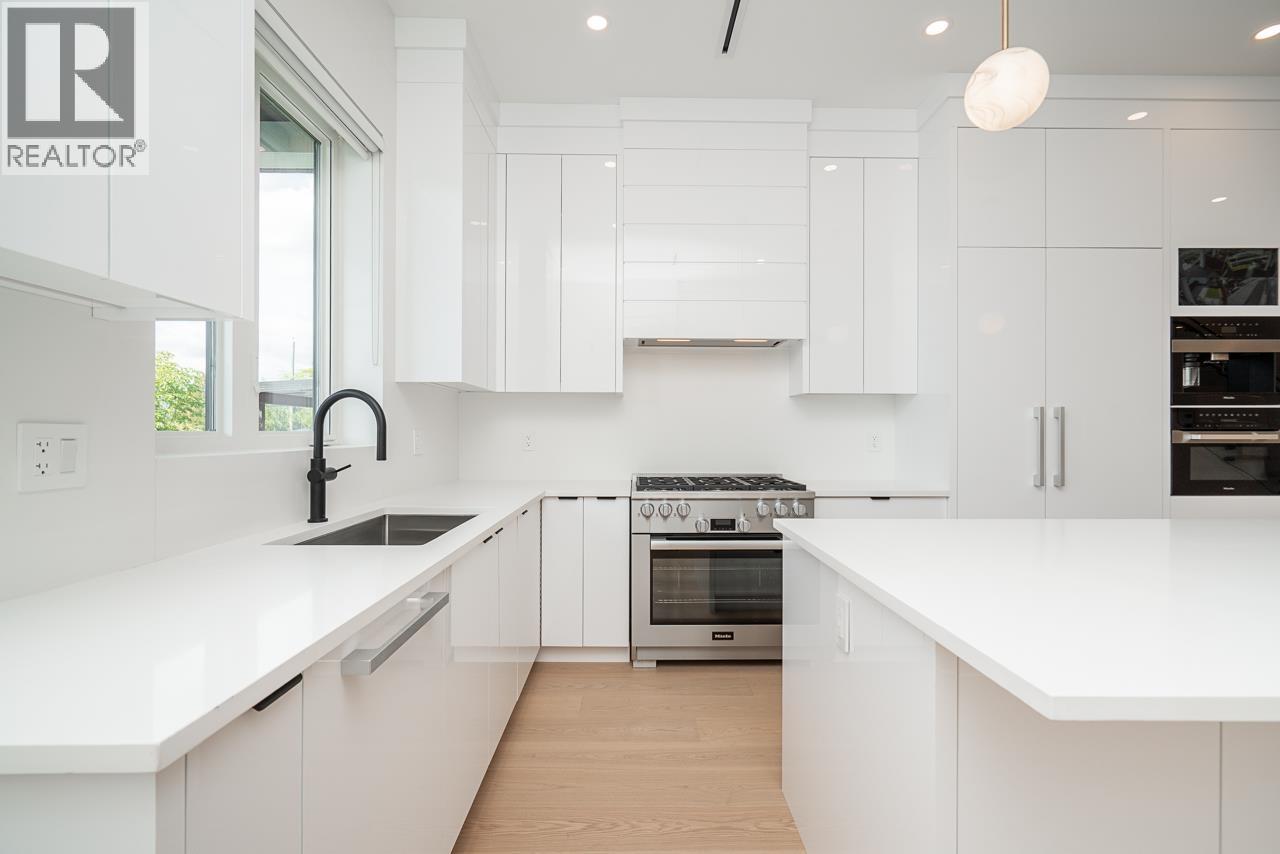 2621 Mcbain Avenue, Vancouver, British Columbia  V6L 2C7 - Photo 6 - R3163375