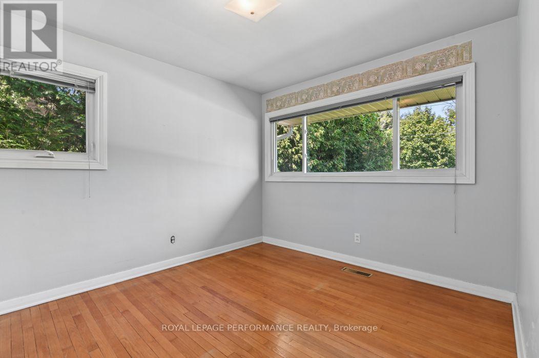 18 Honey Gables Drive, Ottawa, Ontario  K1V 1H5 - Photo 19 - X13763636