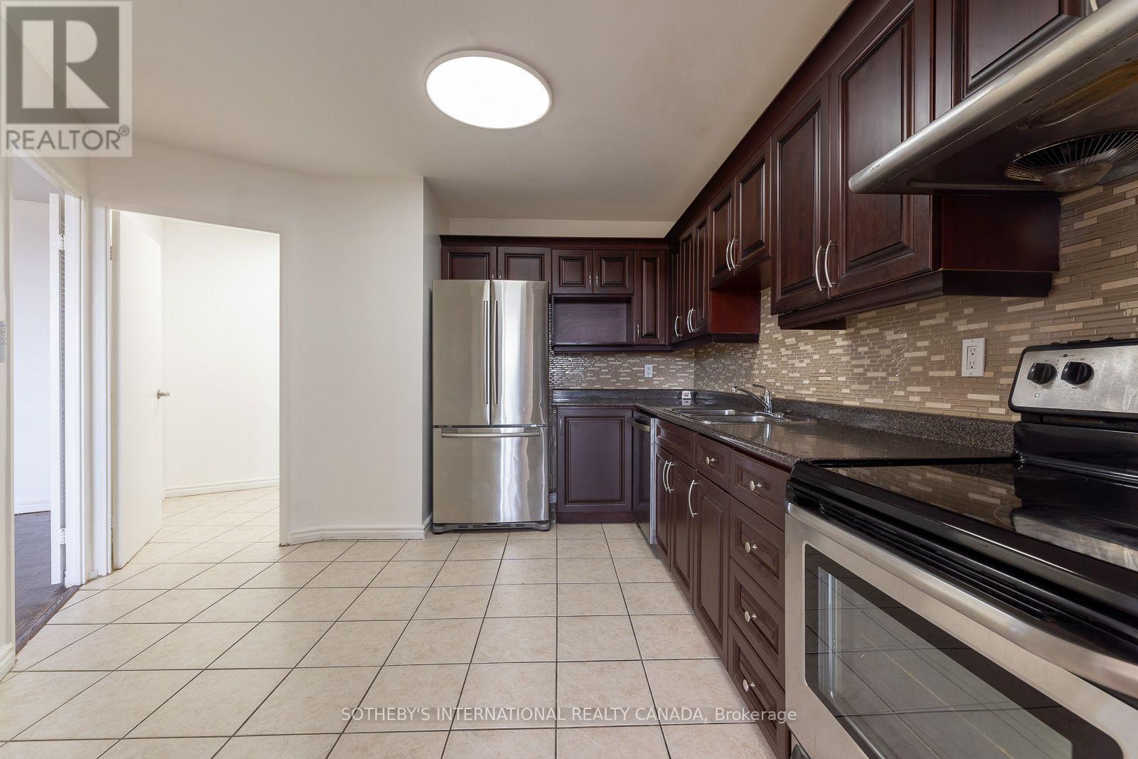 706 - 60 Pavane Linkway Way, Toronto, Ontario  M3C 2Y6 - Photo 10 - C13763634