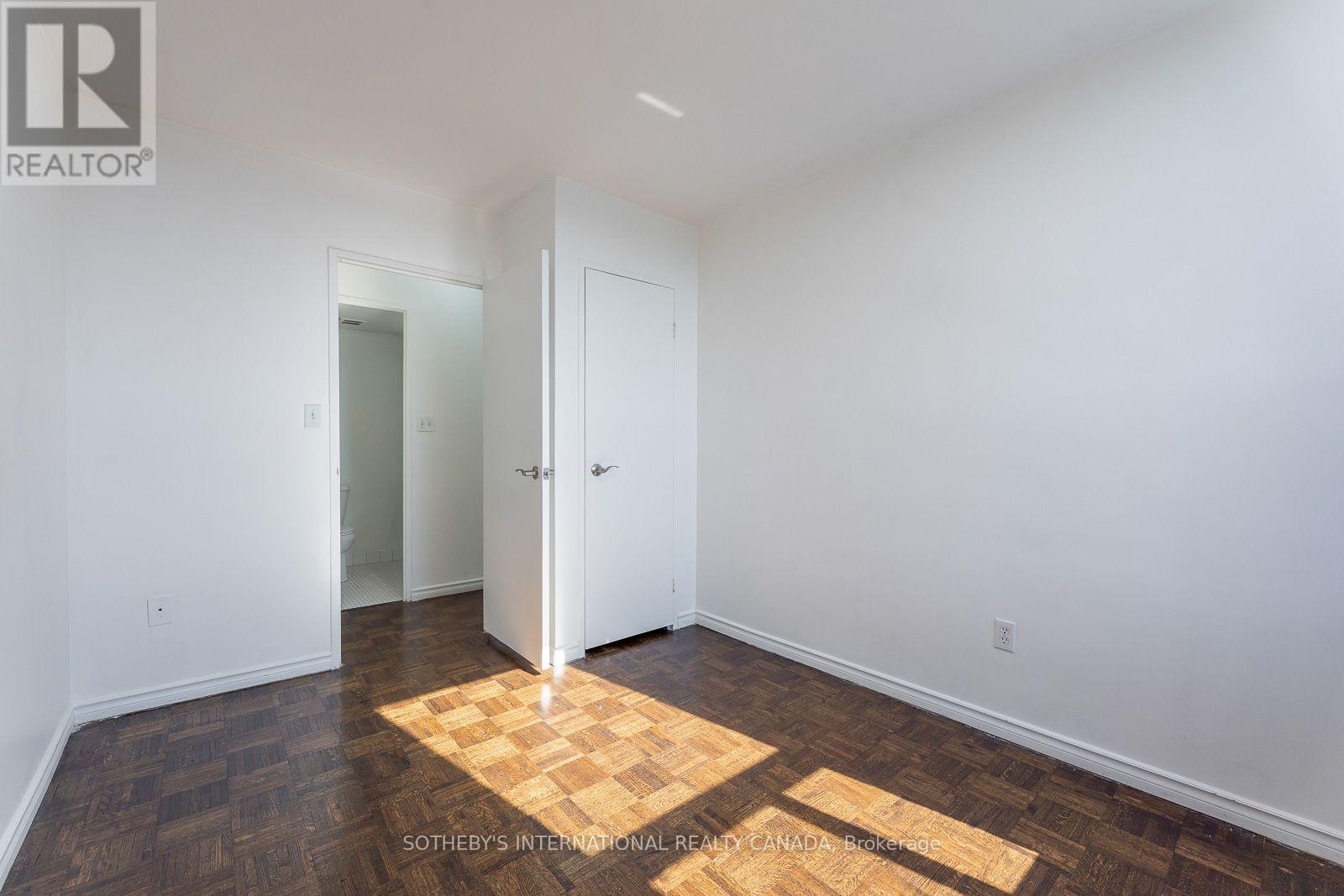 706 - 60 Pavane Linkway Way, Toronto, Ontario  M3C 2Y6 - Photo 17 - C13763634