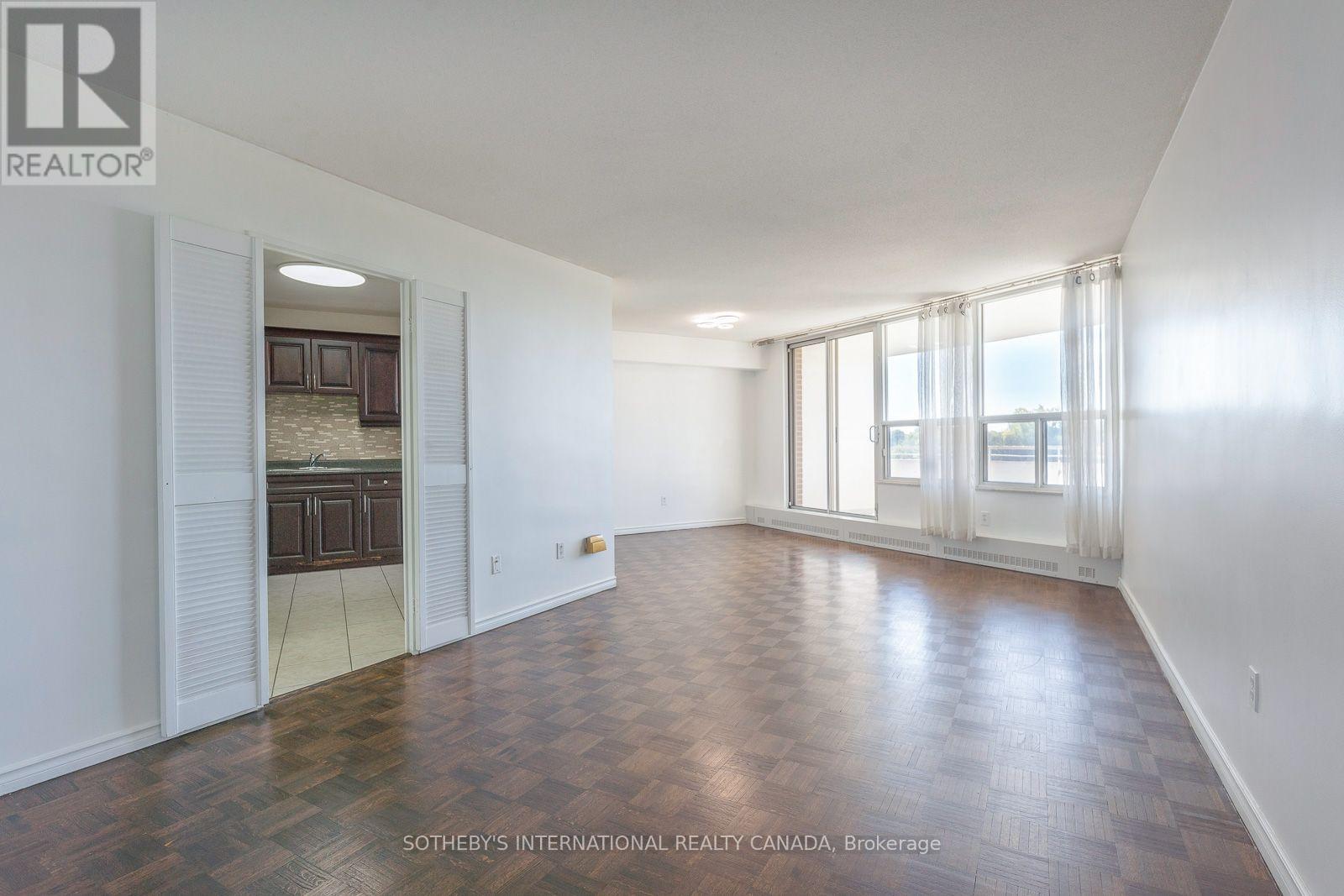 706 - 60 Pavane Linkway Way, Toronto, Ontario  M3C 2Y6 - Photo 4 - C13763634