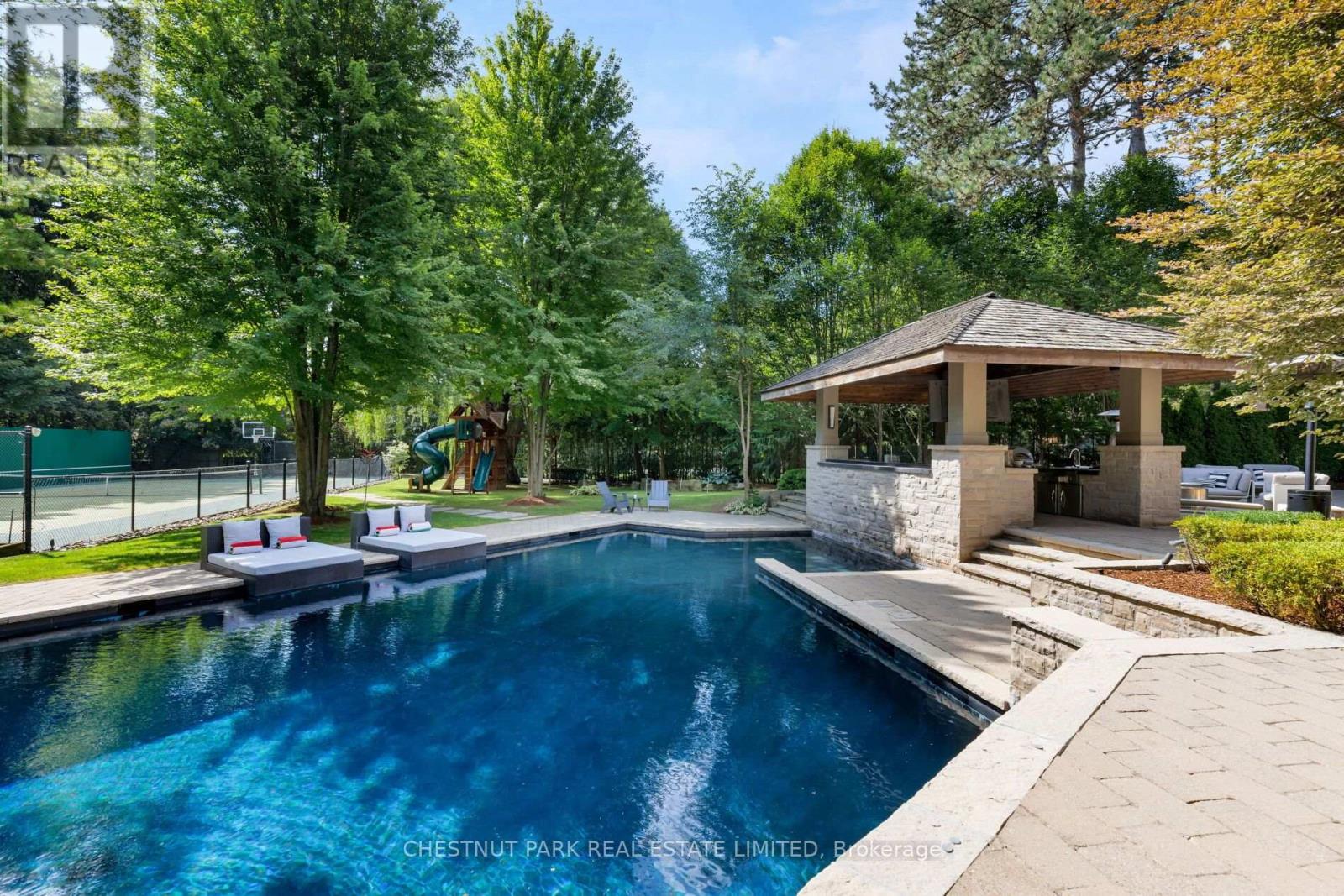 95 Bayview Ridge, Toronto, Ontario  M2L 1E3 - Photo 42 - C13763650