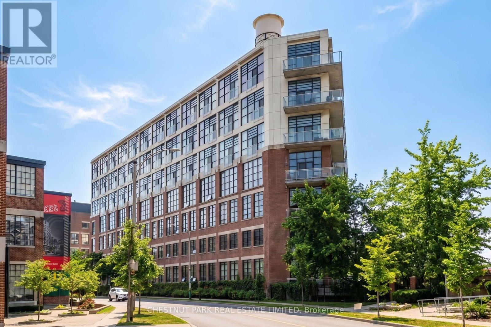 401 - 43 Hanna Avenue, Toronto, Ontario  M6K 1X1 - Photo 3 - C13763662