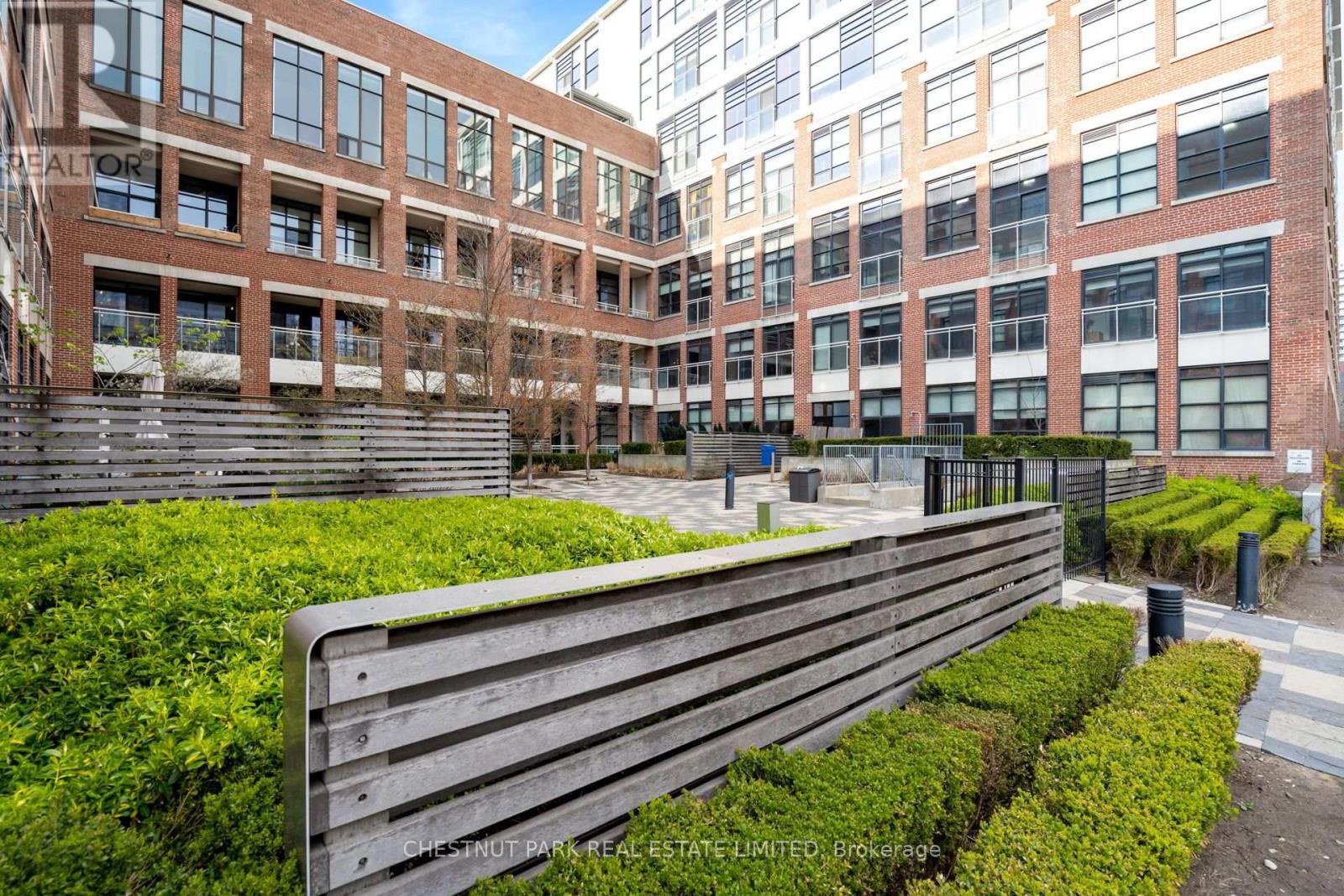 401 - 43 Hanna Avenue, Toronto, Ontario  M6K 1X1 - Photo 4 - C13763662