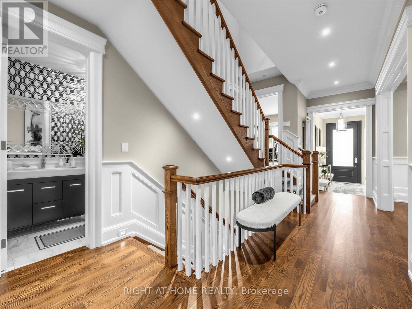 189 Stibbard Avenue, Toronto, Ontario  M4P 2C4 - Photo 11 - C13763692