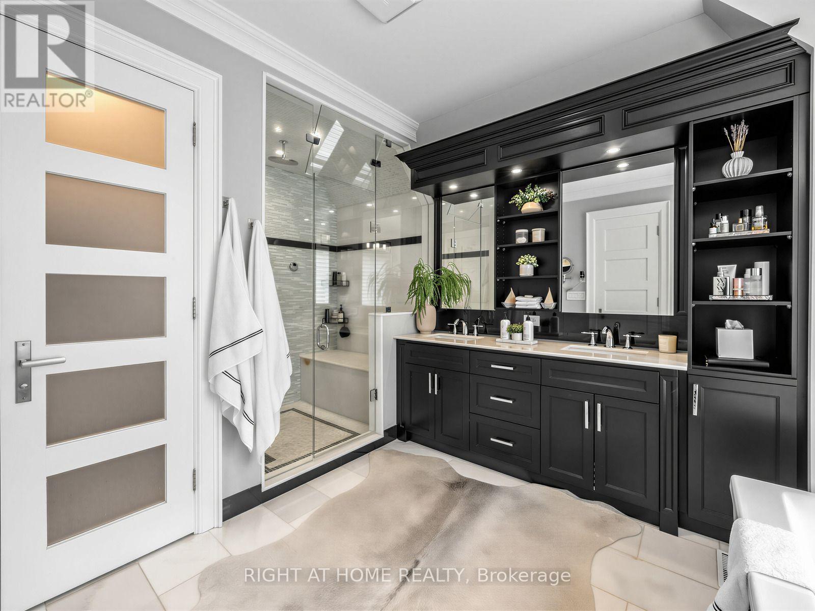 189 Stibbard Avenue, Toronto, Ontario  M4P 2C4 - Photo 19 - C13763692