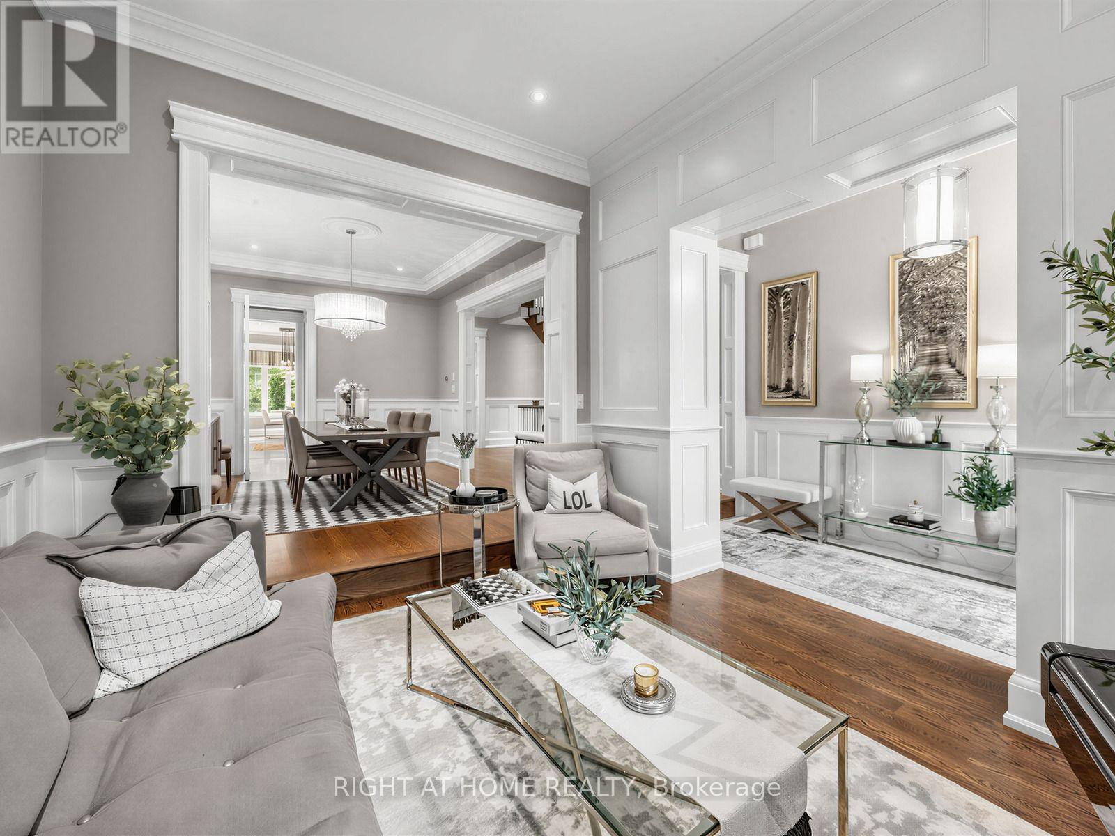 189 Stibbard Avenue, Toronto, Ontario  M4P 2C4 - Photo 2 - C13763692