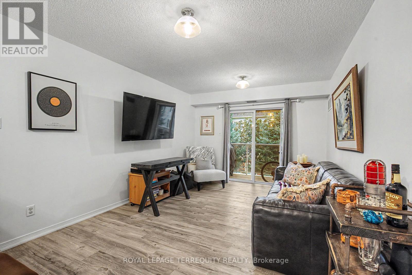 309 - 124 Aspen Springs Drive, Clarington, Ontario L1C 0G8 - Photo 13 - E13763674