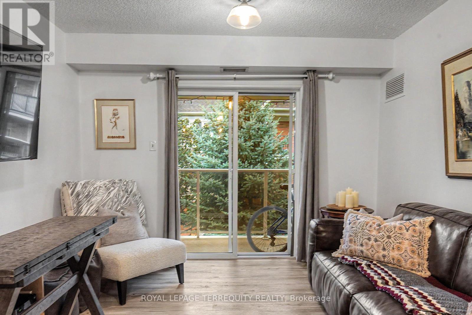 309 - 124 Aspen Springs Drive, Clarington, Ontario L1C 0G8 - Photo 15 - E13763674