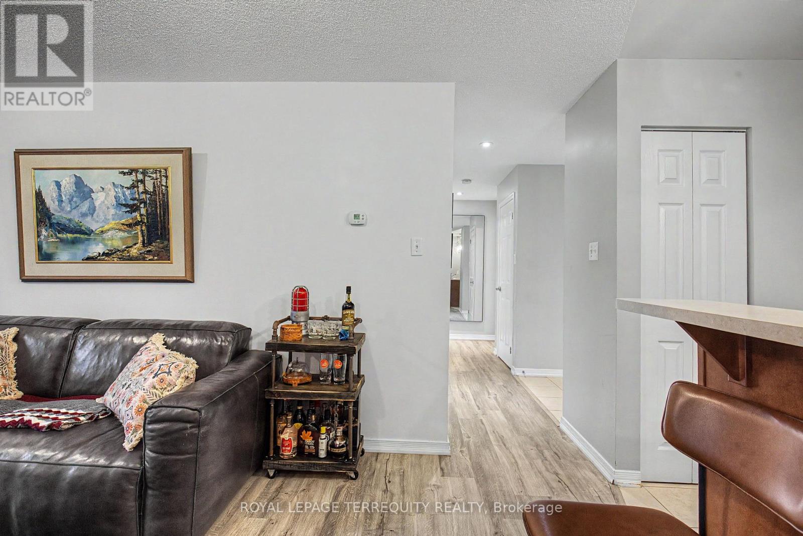 309 - 124 Aspen Springs Drive, Clarington, Ontario L1C 0G8 - Photo 17 - E13763674