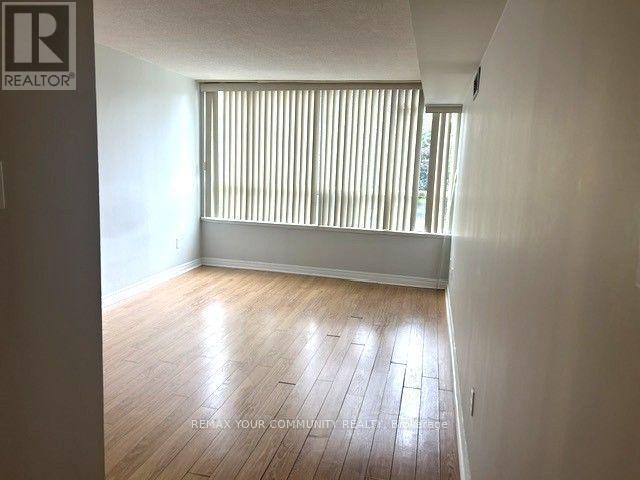 310 - 7 Townsgate Drive, Vaughan, Ontario  L4J 7Z9 - Photo 16 - N13763676