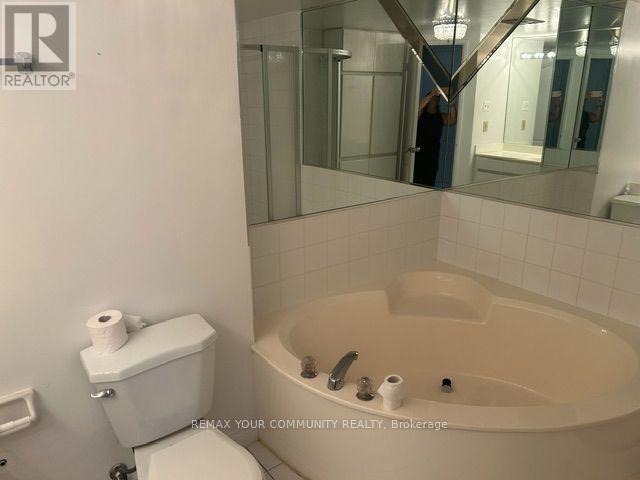 310 - 7 Townsgate Drive, Vaughan, Ontario  L4J 7Z9 - Photo 18 - N13763676