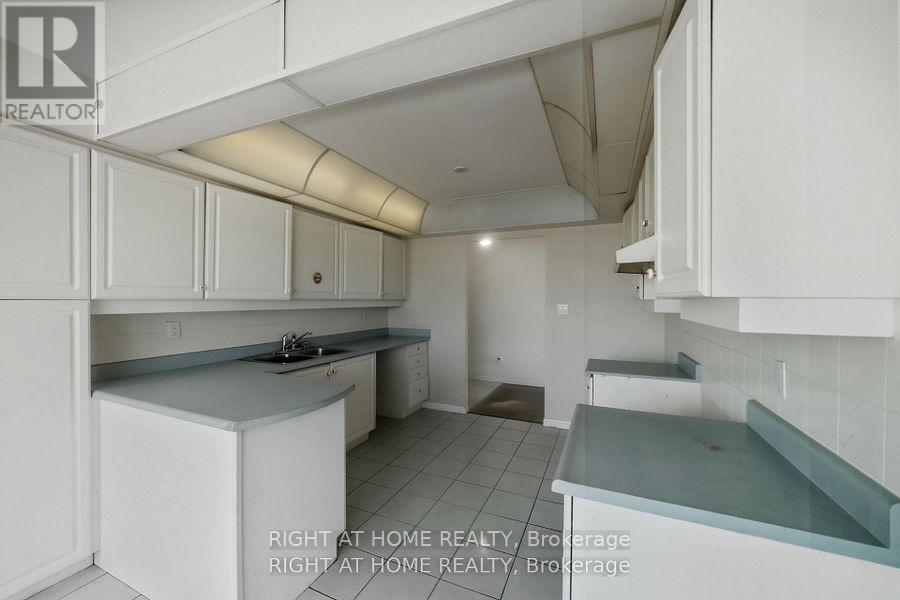 803 - 610 Bullock Drive, Markham, Ontario  L3R 0G1 - Photo 25 - N13763690