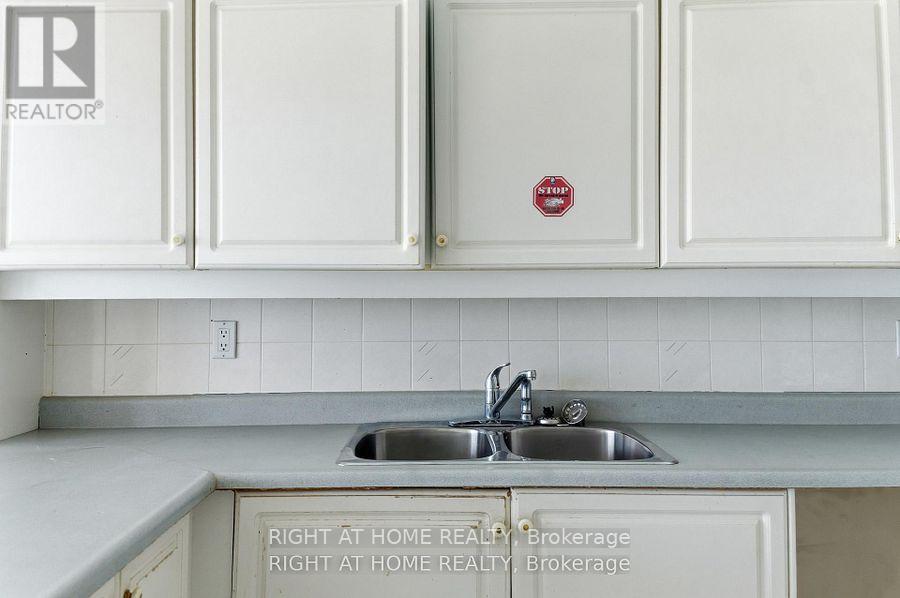 803 - 610 Bullock Drive, Markham, Ontario  L3R 0G1 - Photo 31 - N13763690