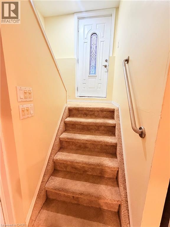 746 Limeridge Road E Unit# Lower, Hamilton, Ontario  L8W 1A3 - Photo 2 - 40861587