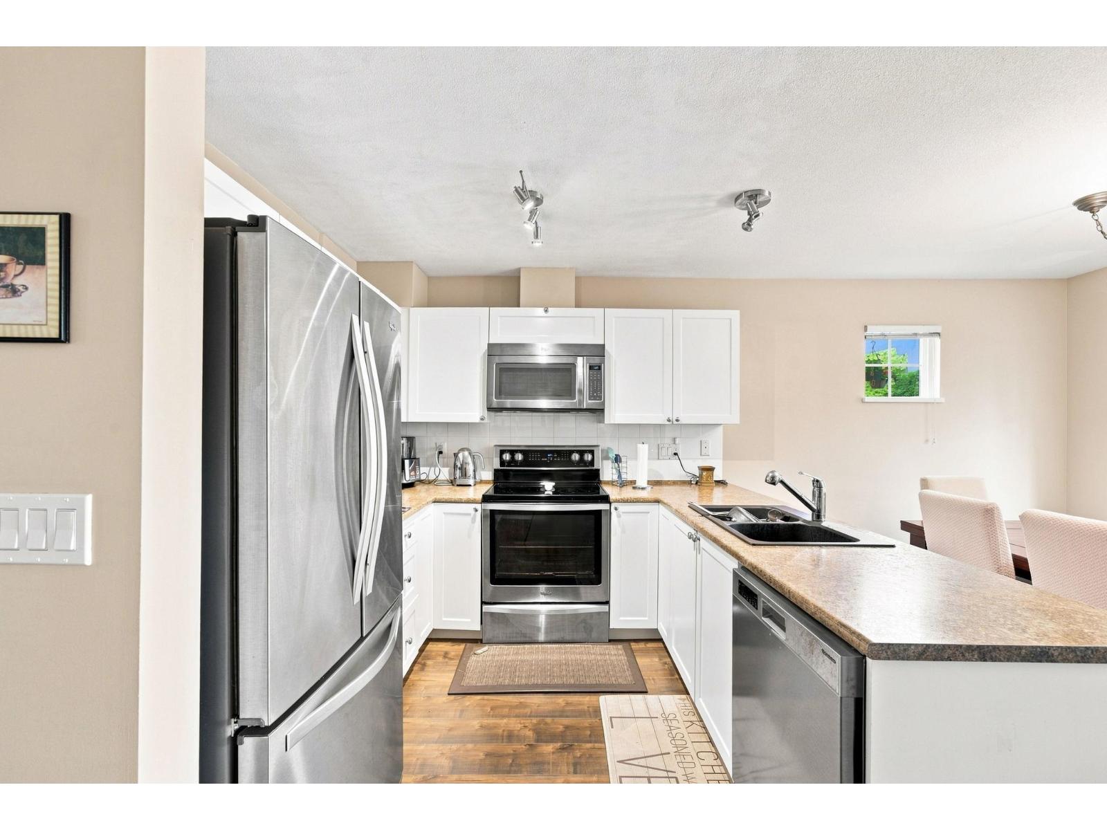 6 6533 121 Street, Surrey, British Columbia  V3W 1M5 - Photo 6 - R3163687