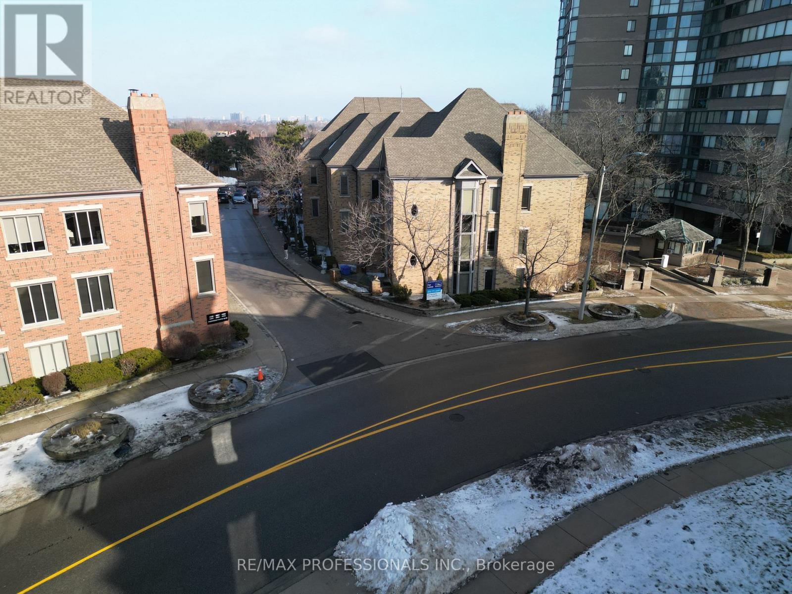 200 - 4255 SHERWOODTOWNE BOULEVARD, Mississauga, Ontario