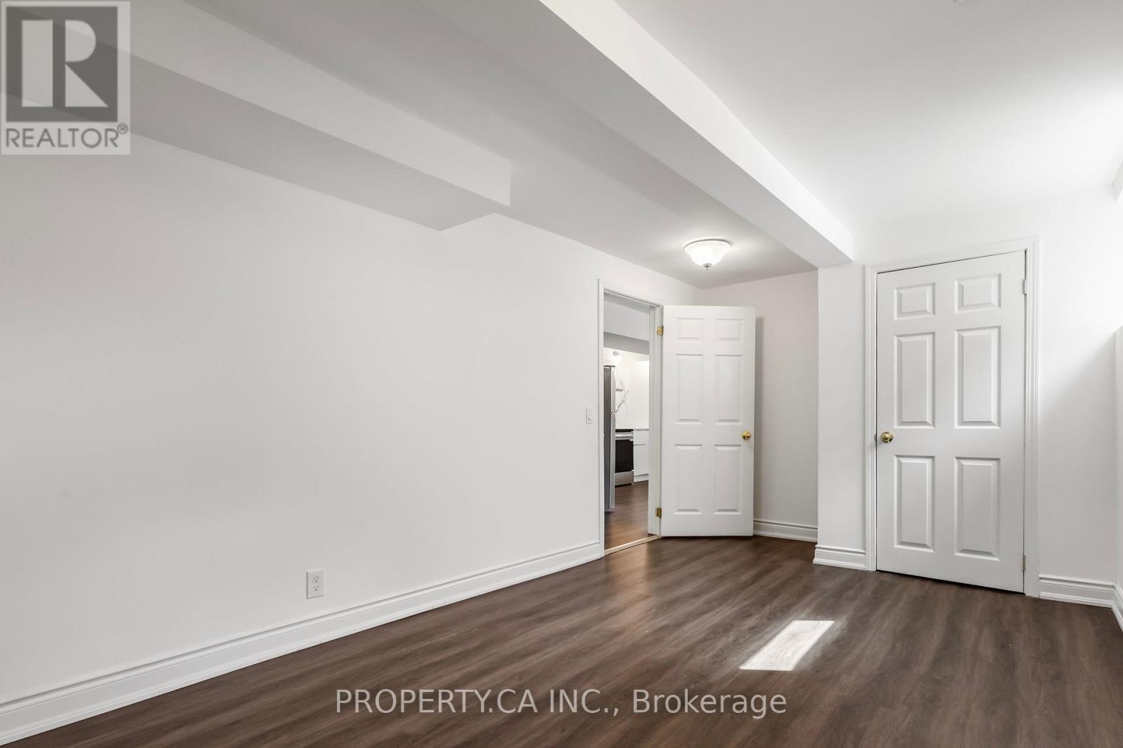 2 - 121 Melrose Street, Toronto, Ontario  M8Y 1B4 - Photo 15 - W13763704