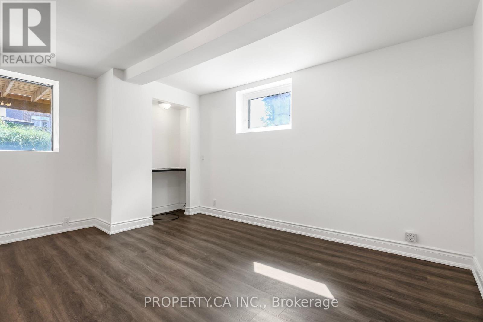 2 - 121 Melrose Street, Toronto, Ontario  M8Y 1B4 - Photo 8 - W13763704