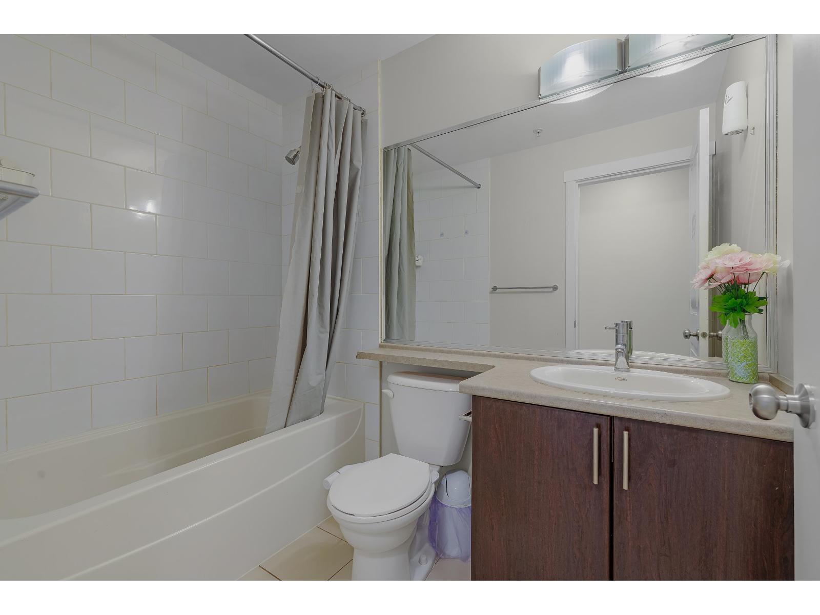 102 14960 102a Avenue, Surrey, British Columbia  V3R 6A3 - Photo 19 - R3162569