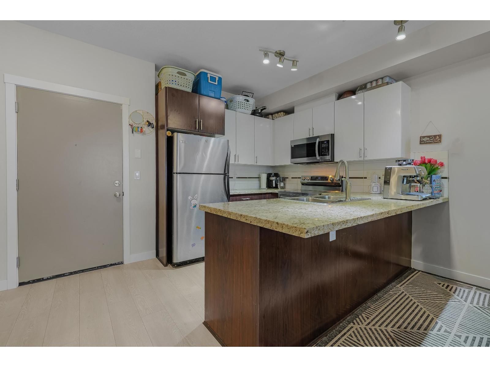 102 14960 102a Avenue, Surrey, British Columbia  V3R 6A3 - Photo 10 - R3162569