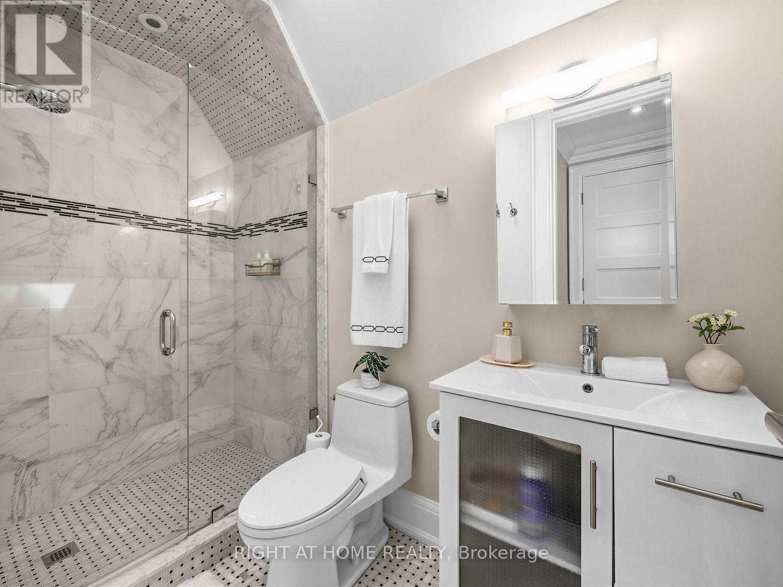 189 Stibbard Avenue, Toronto, Ontario  M4P 2C4 - Photo 23 - C13763692