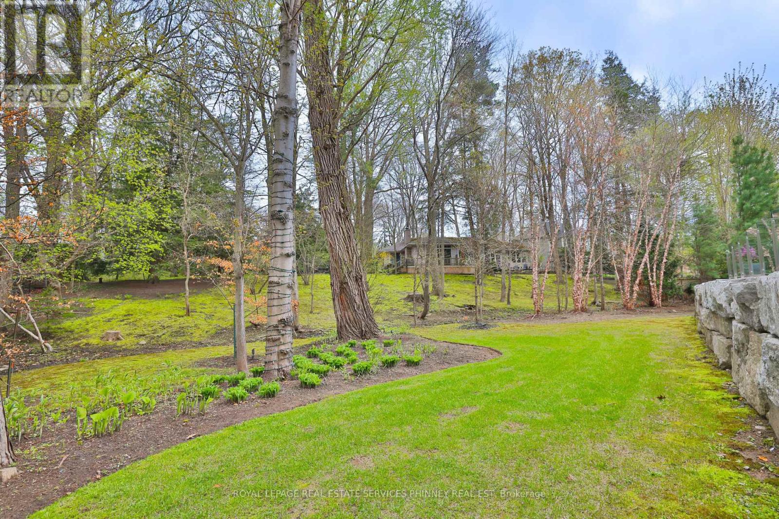 1102 Crestview Street, Oakville, Ontario  L6J 2C6 - Photo 49 - W13558096